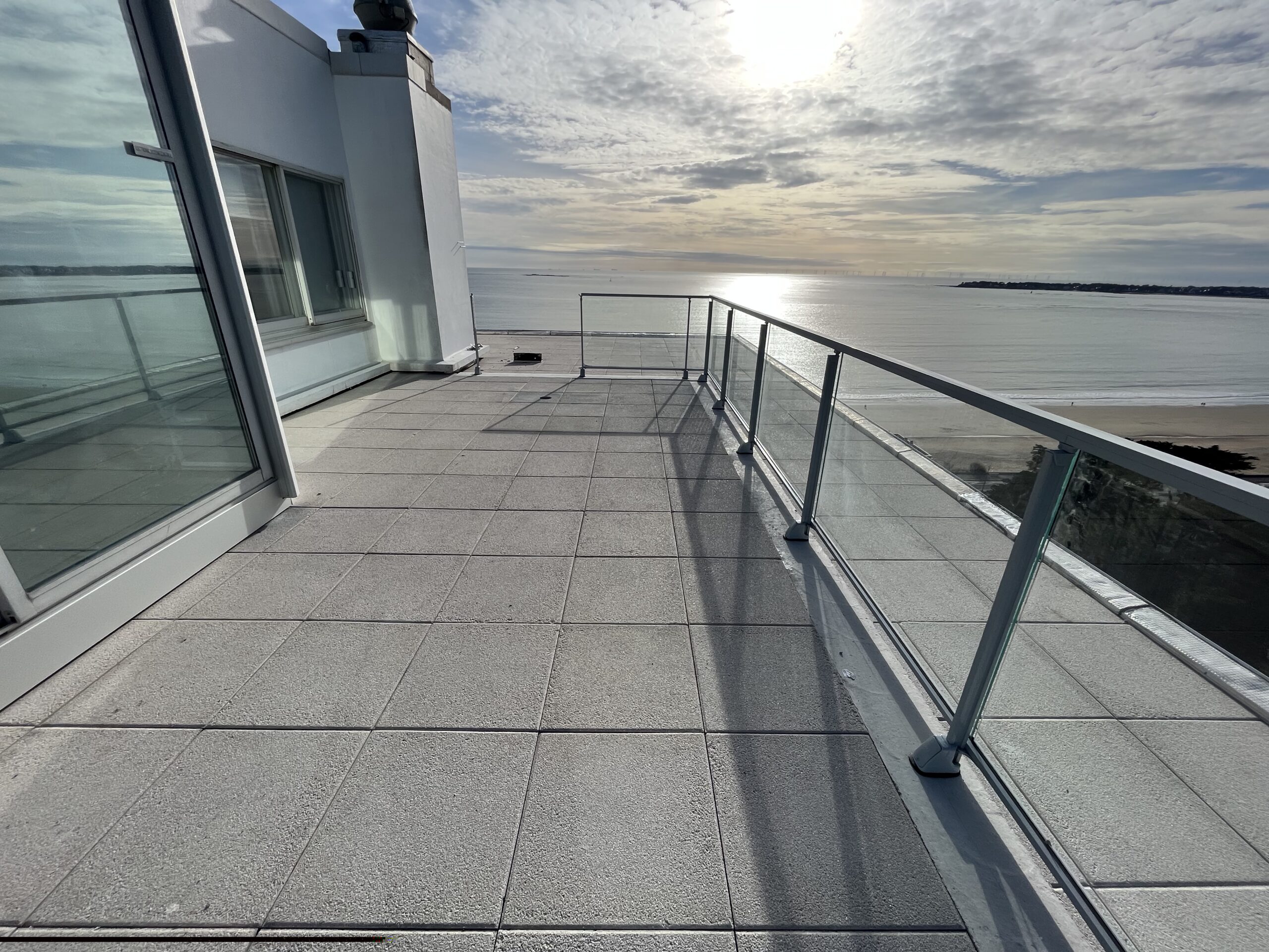 Réfection de l'étanchéité d'une terrasse et remplacement des garde-corps